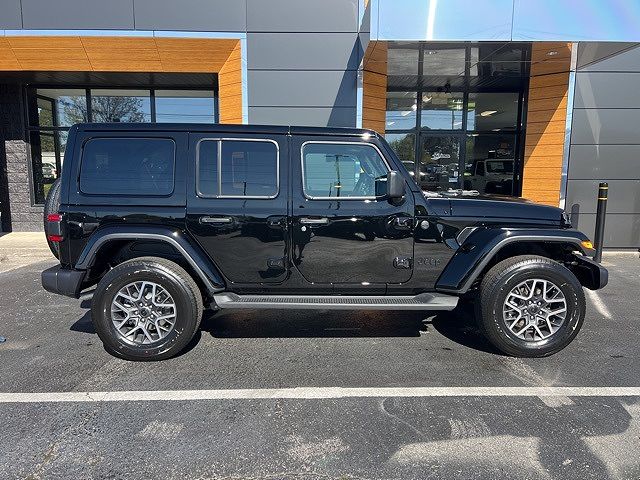 2025 Jeep Wrangler