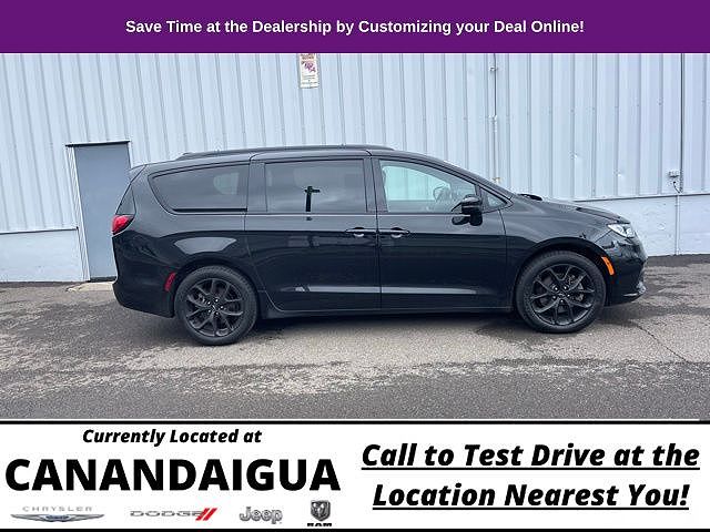 2022 Chrysler Pacifica