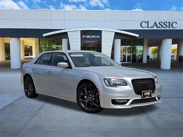2022 Chrysler 300