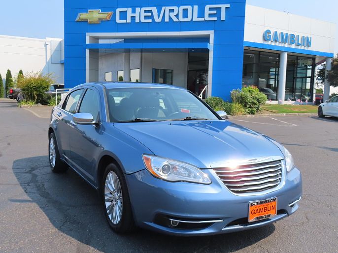 2011 Chrysler 200
