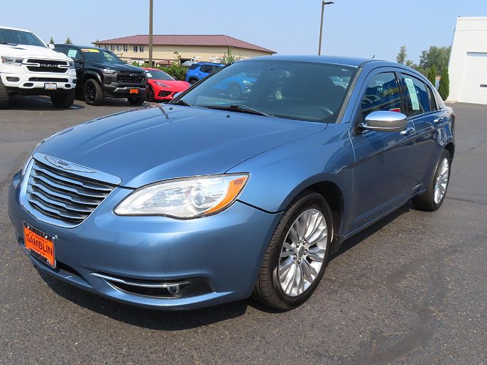 2011 Chrysler 200
