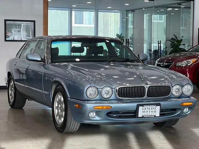 2003 Jaguar XJ null image 0