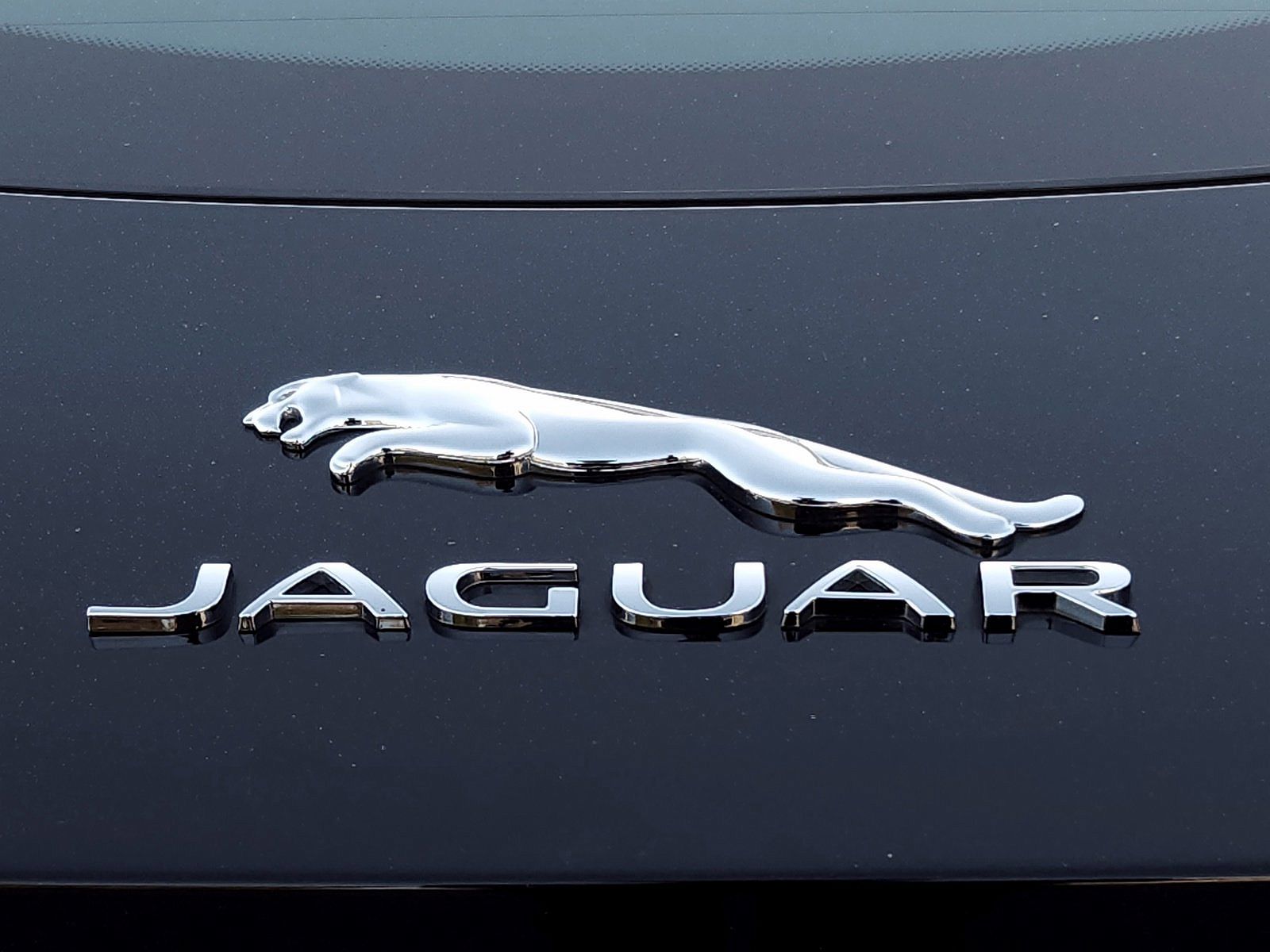 2017 Jaguar F-Type S image 45