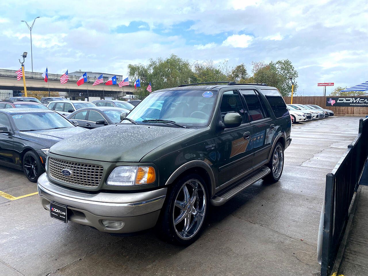 2000 Ford Expedition Eddie Bauer image 2