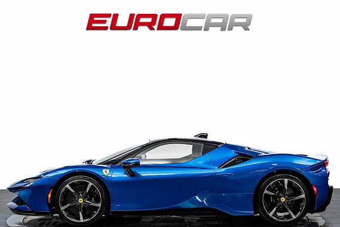 2022 Ferrari SF90