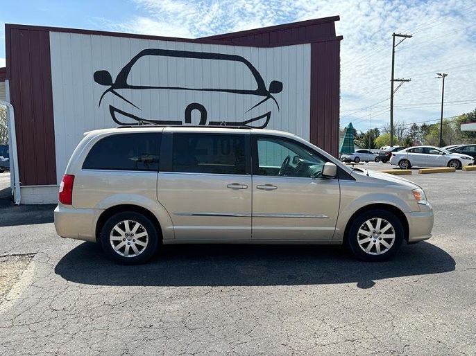 2014 Chrysler Town & Country