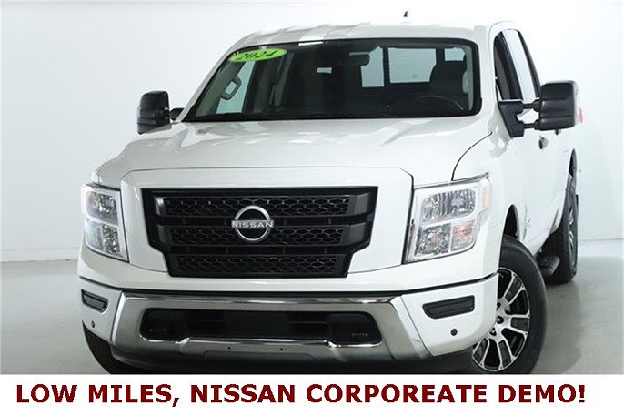 2024 Nissan Titan