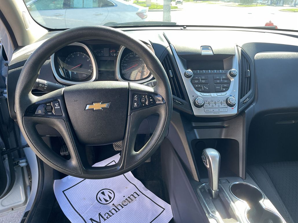 2014 Chevrolet Equinox LS image 5