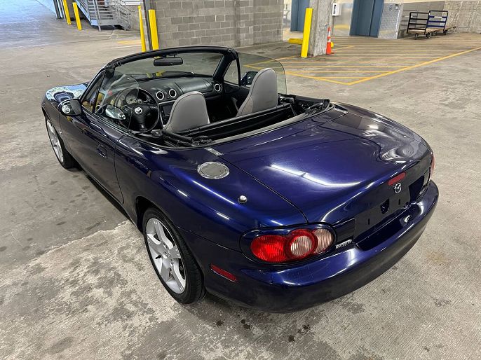 2003 Mazda Miata