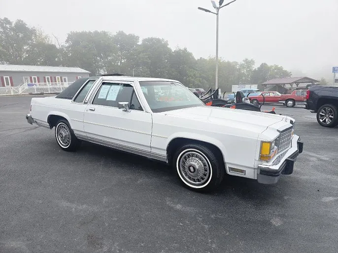 1987 Ford LTD