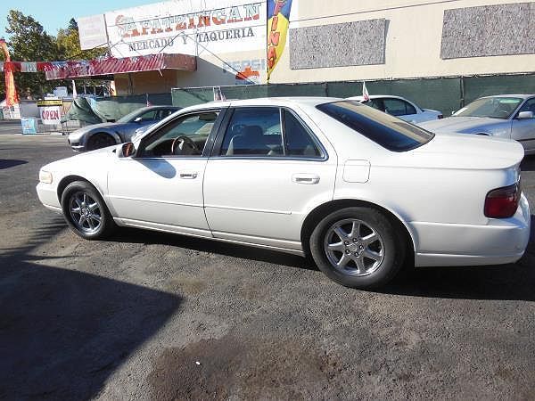 1999 Cadillac Seville STS image 3