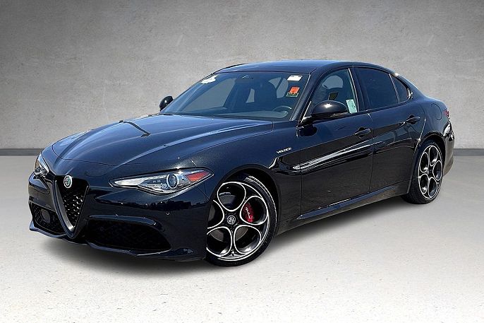 2022 Alfa Romeo Giulia