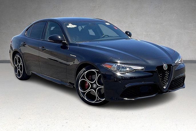 2022 Alfa Romeo Giulia