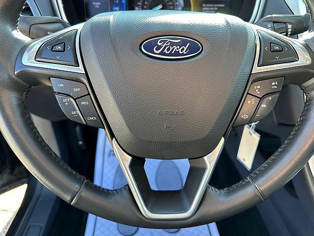 2013 Ford Fusion SE image 9
