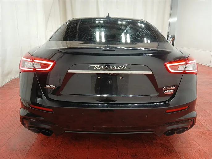 2018 Maserati Ghibli