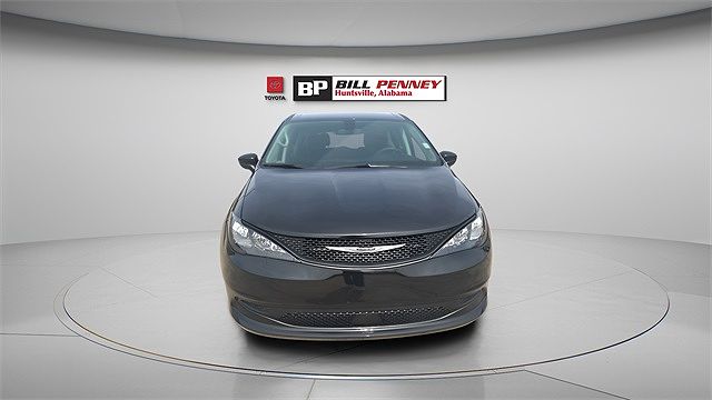 2022 Chrysler Voyager