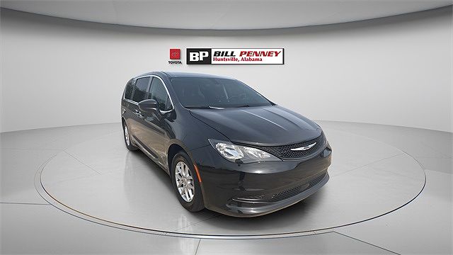2022 Chrysler Voyager