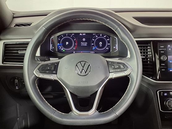 2022 Volkswagen Atlas Cross Sport SE Technology photo 11