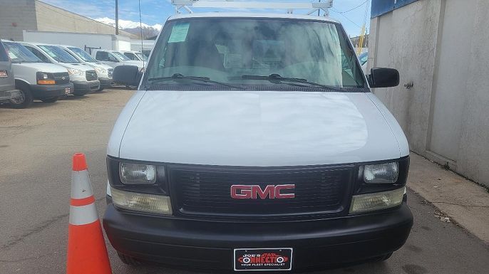 2001 GMC Safari