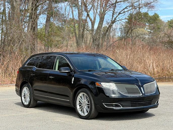 2015 Lincoln MKT
