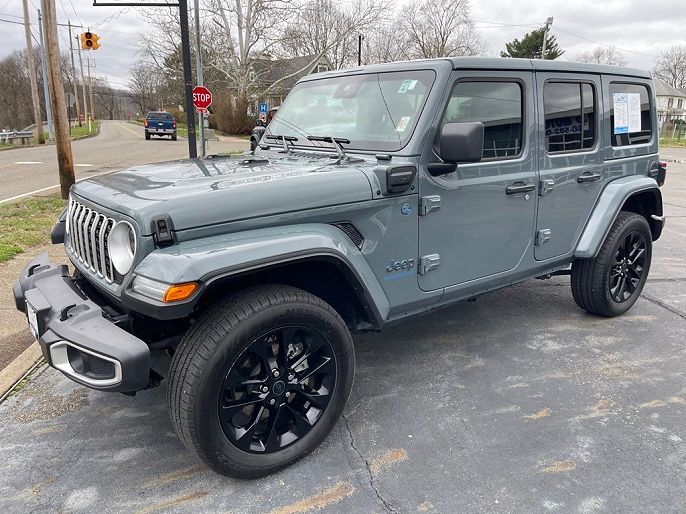 2025 Jeep Wrangler
