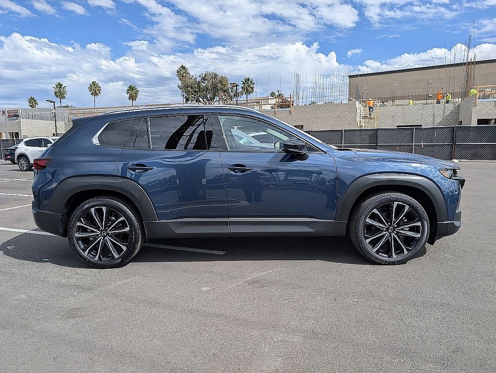 2025 Mazda CX-50