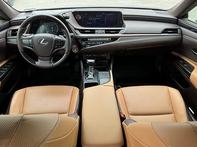 2019 Lexus ES 350 image 3