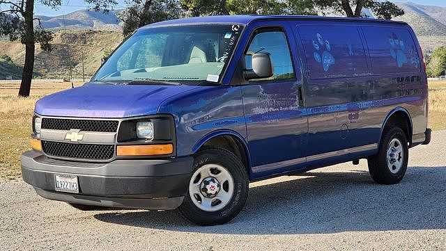 2003 chevy express fashion van for