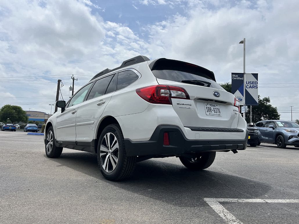 2019 Subaru Outback 3.6R Limited image 1