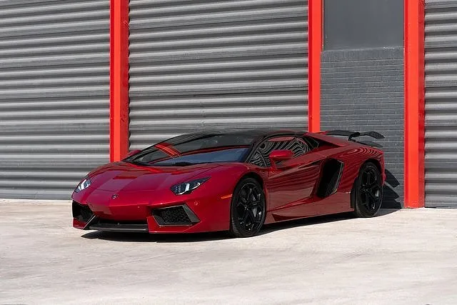 2016 Lamborghini Aventador
