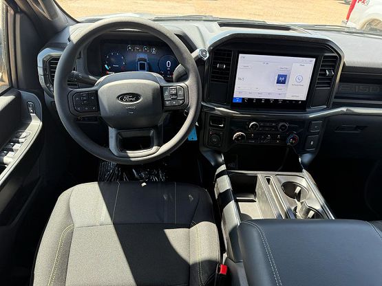 2025 Ford F-150 XLT photo 11