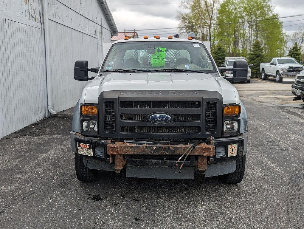 2009 Ford F-550 XL image 1