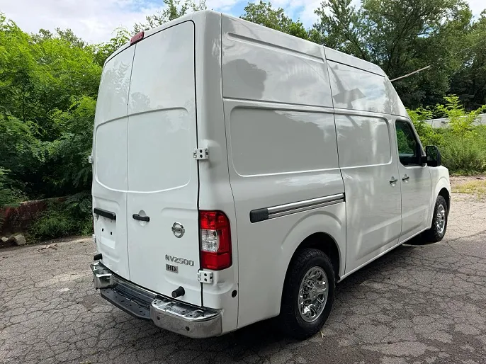 2015 Nissan NV