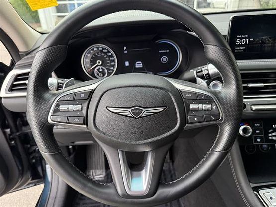 2024 Genesis G70 2.5T photo 10