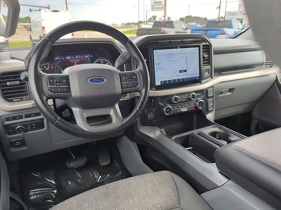 2021 Ford F-150 XLT photo 9