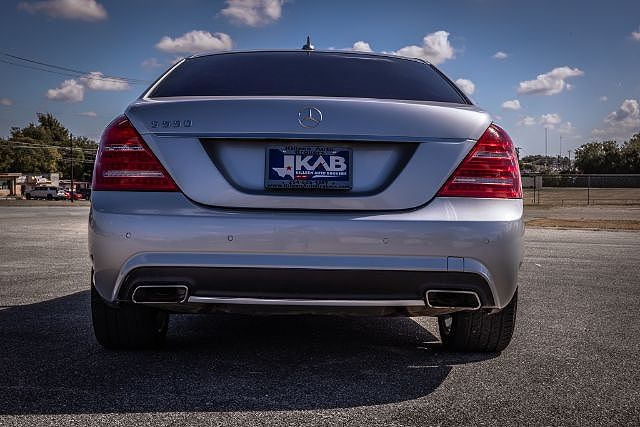 2011 Mercedes-Benz S-Class