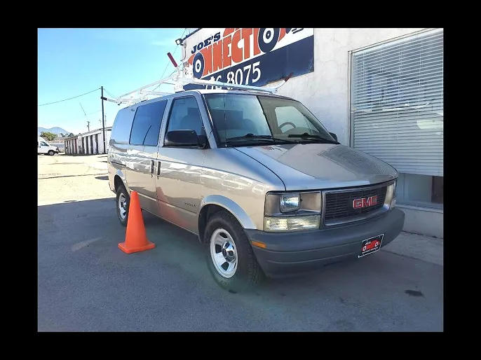 2001 GMC Safari