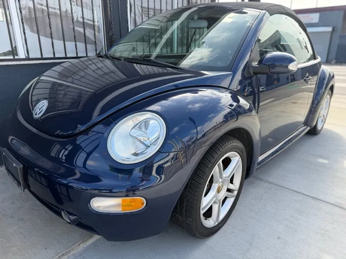 2004 Volkswagen New Beetle