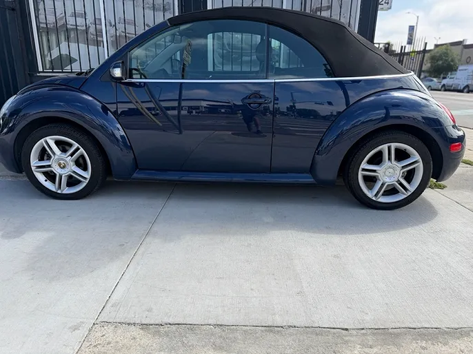 2004 Volkswagen New Beetle