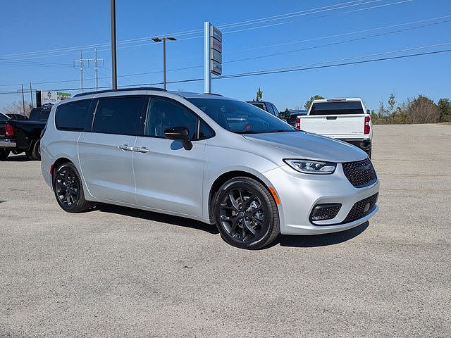 2026 Chrysler Pacifica