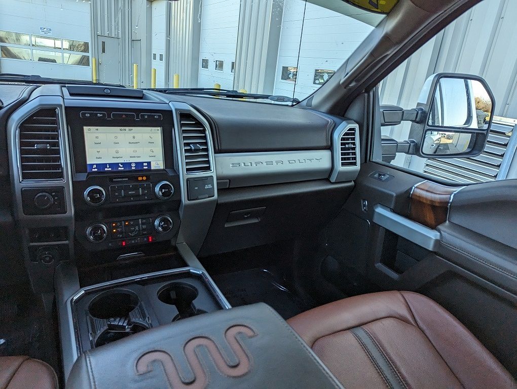 2021 Ford F-350 King Ranch image 22