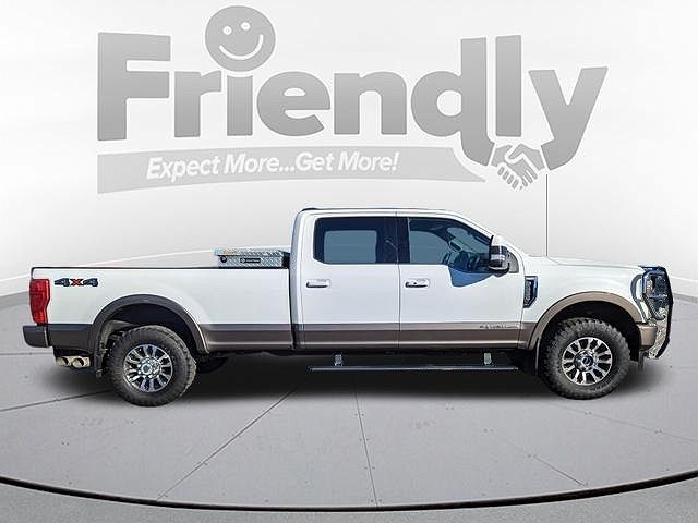 2021 Ford F-350 King Ranch image 3
