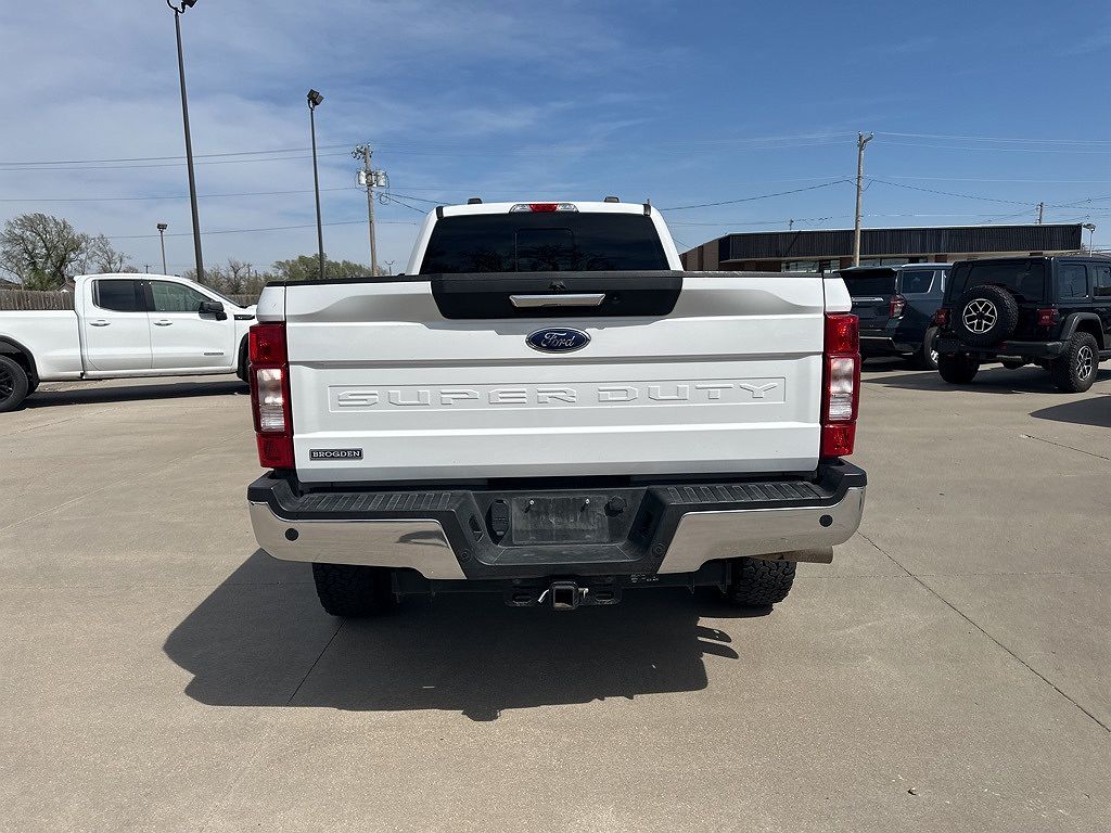 2021 Ford F-250 Limited image 3