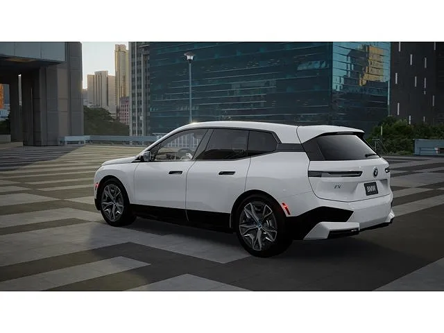 2025 BMW iX