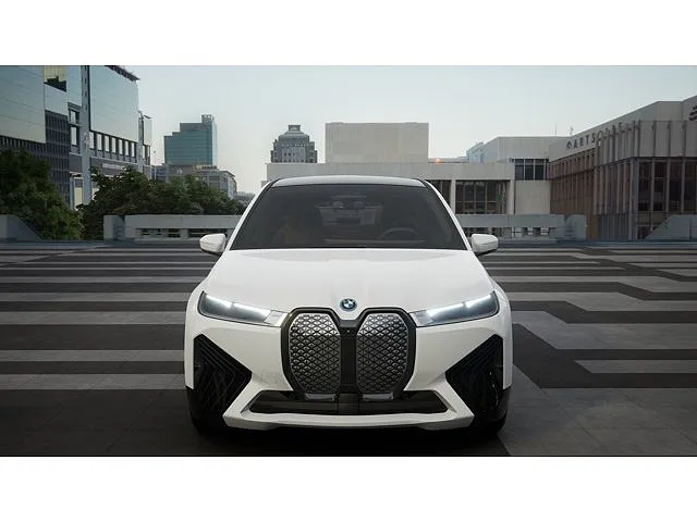 2025 BMW iX