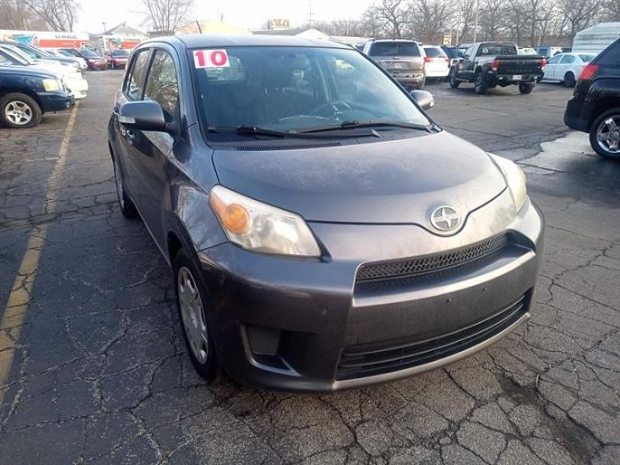 2010 Scion xD