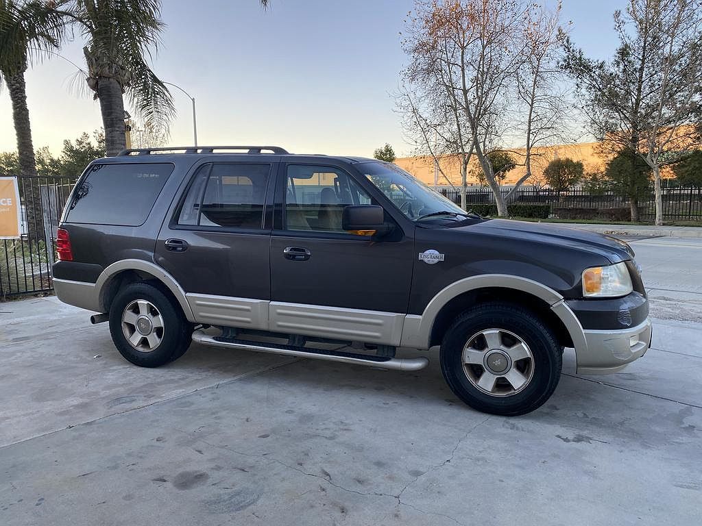 2006 Ford Expedition King Ranch image 5