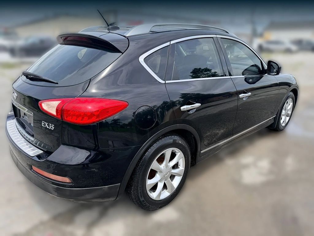2010 Infiniti EX35