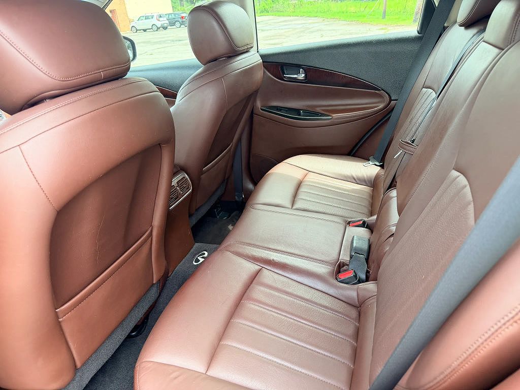 2010 Infiniti EX35