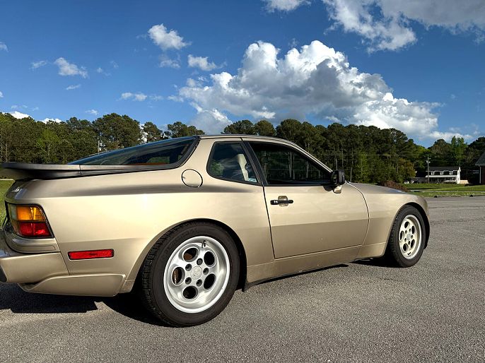 1986 Porsche 944
